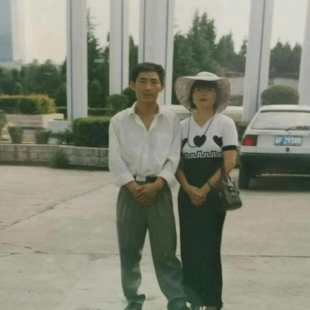 木子英