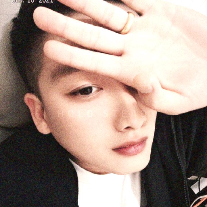 没有毒牙的蛇🦷