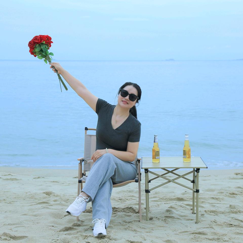 浅笑安然🥂🍎拒私聊