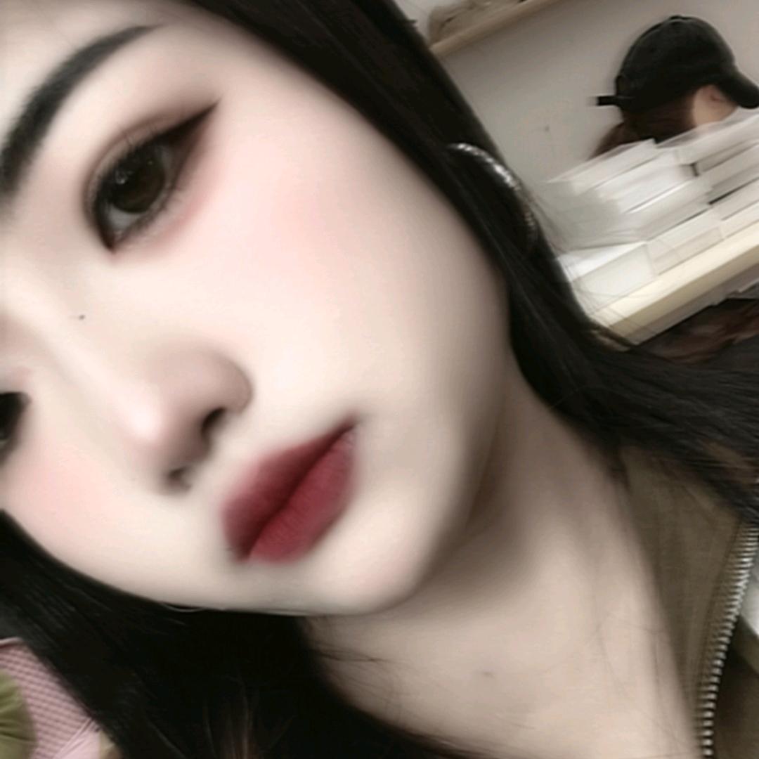 小丫头  菲