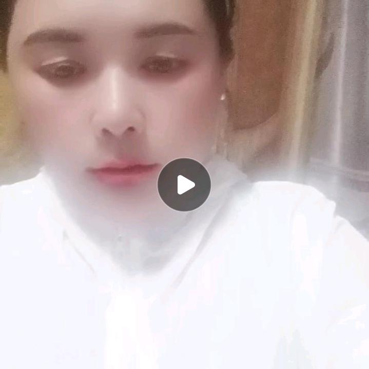 单身女人。