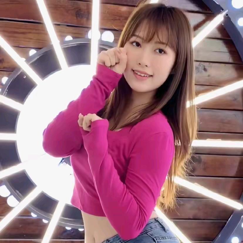 何小露