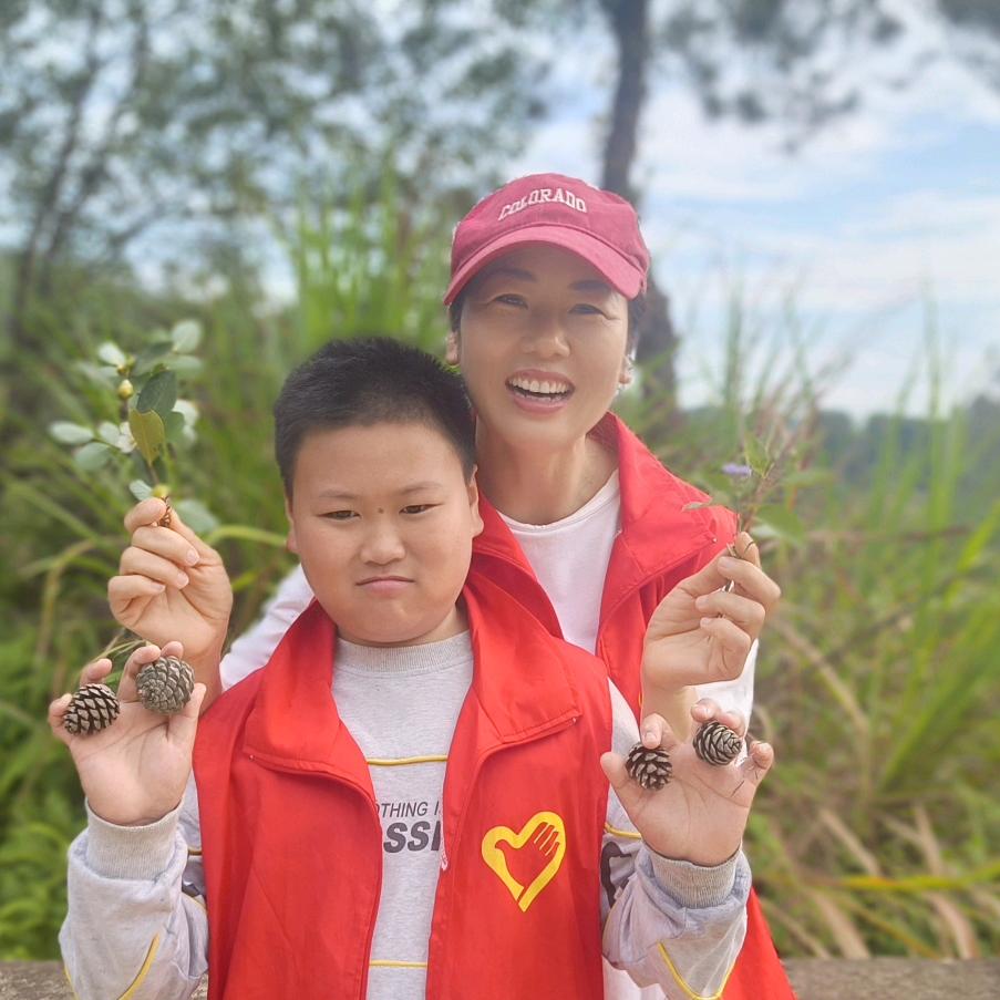 童伴妈妈江来红