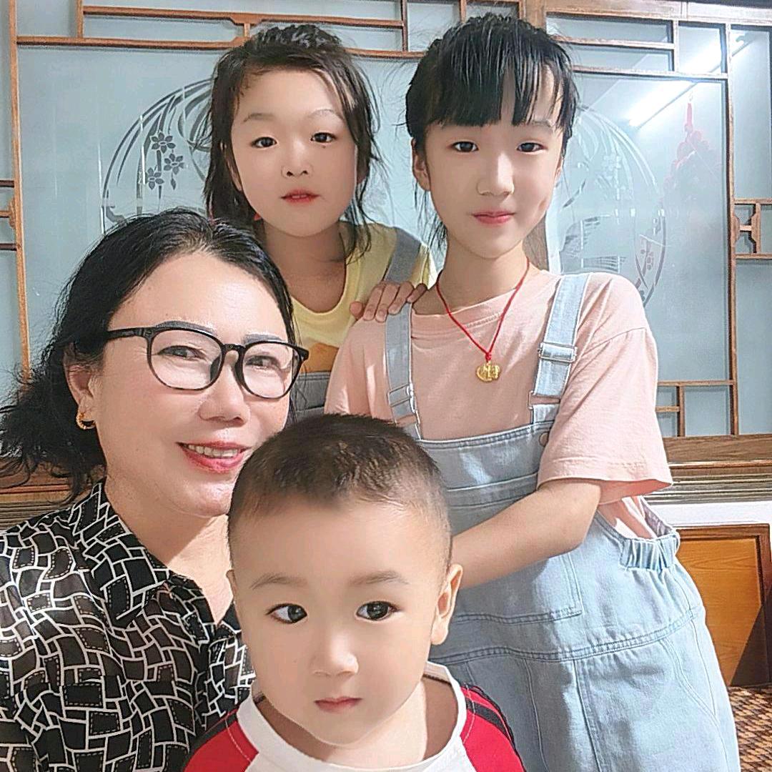 勿忘我👌时尚奶奶💃💃🌺🌺