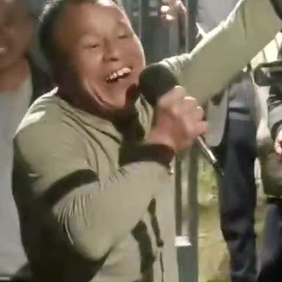 新曲先生