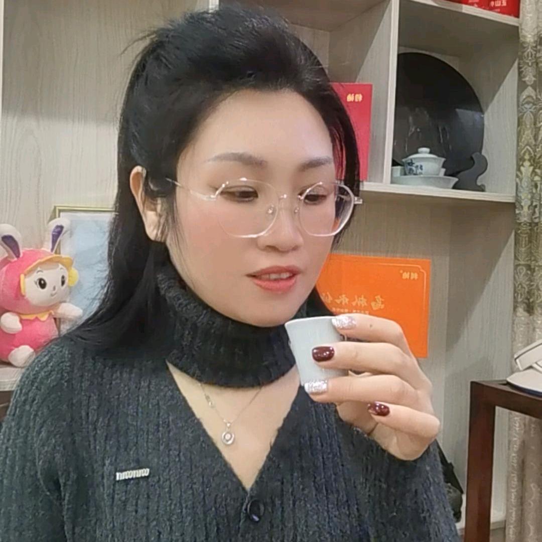利袍茶业