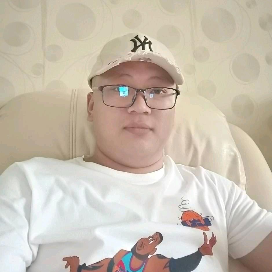 DJ小哥