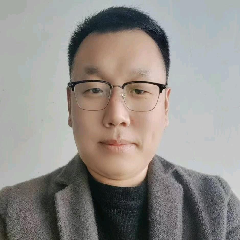 枣庄吴亮（现代挖机经销商，外贸）