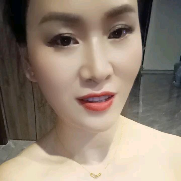 情感受伤的小酒窝