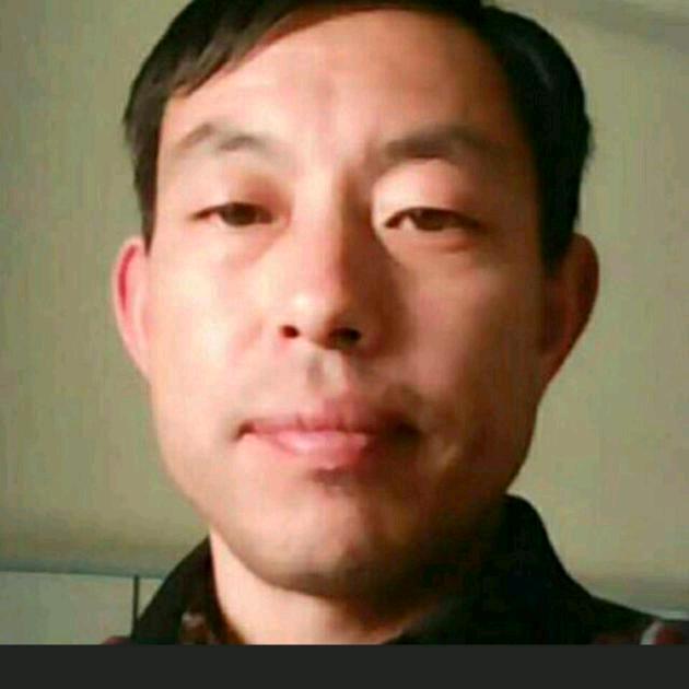 严泽红