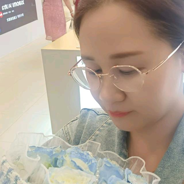 柏柏舅妈🌸