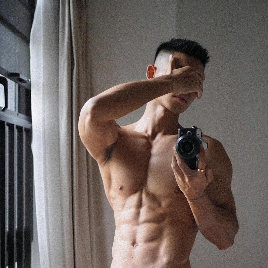 🌈-型男杂志