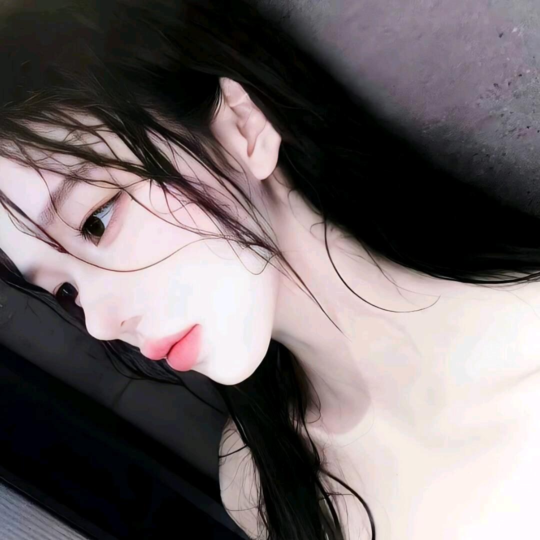 小琳^