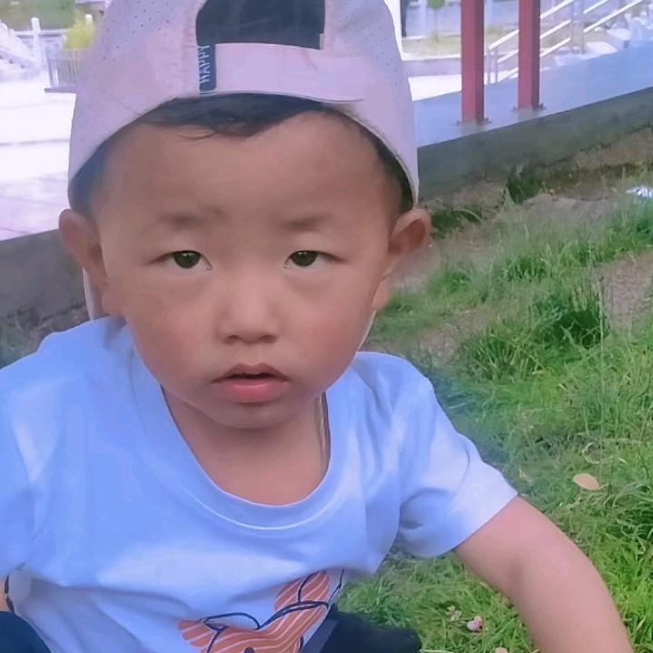 西藏女孩