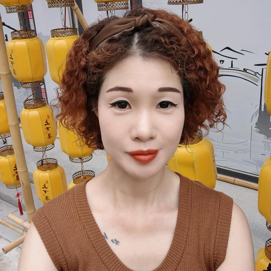 杭州椿树下老板娘