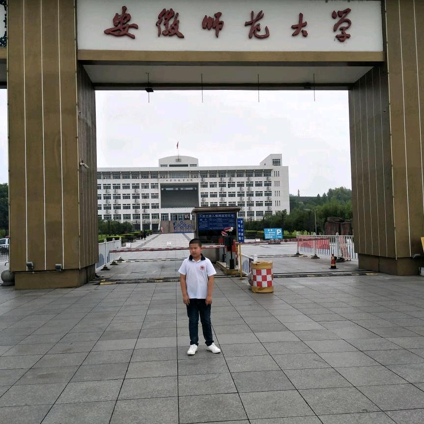 必宏小笼包::，馒头我