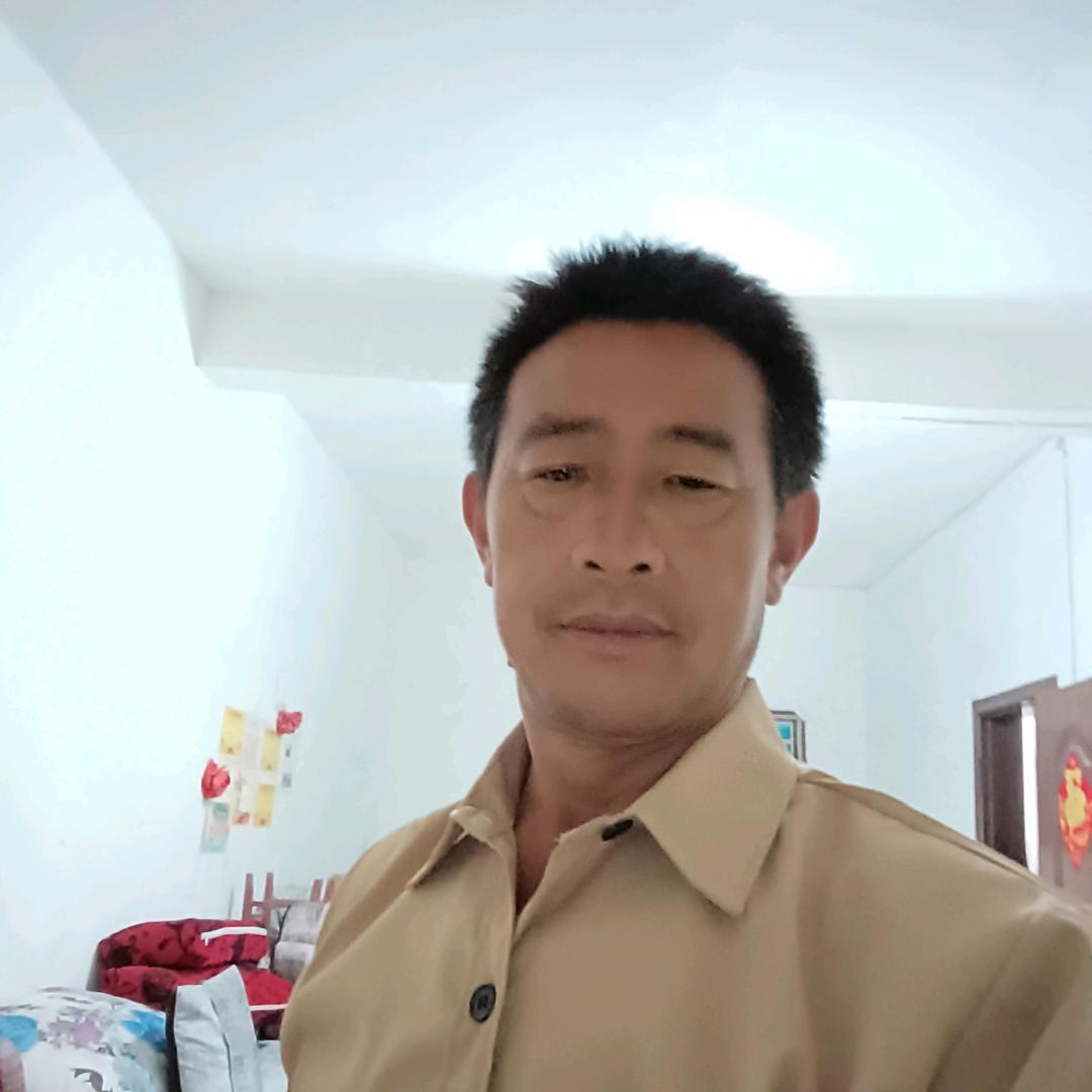 单身哥七二年的鼠