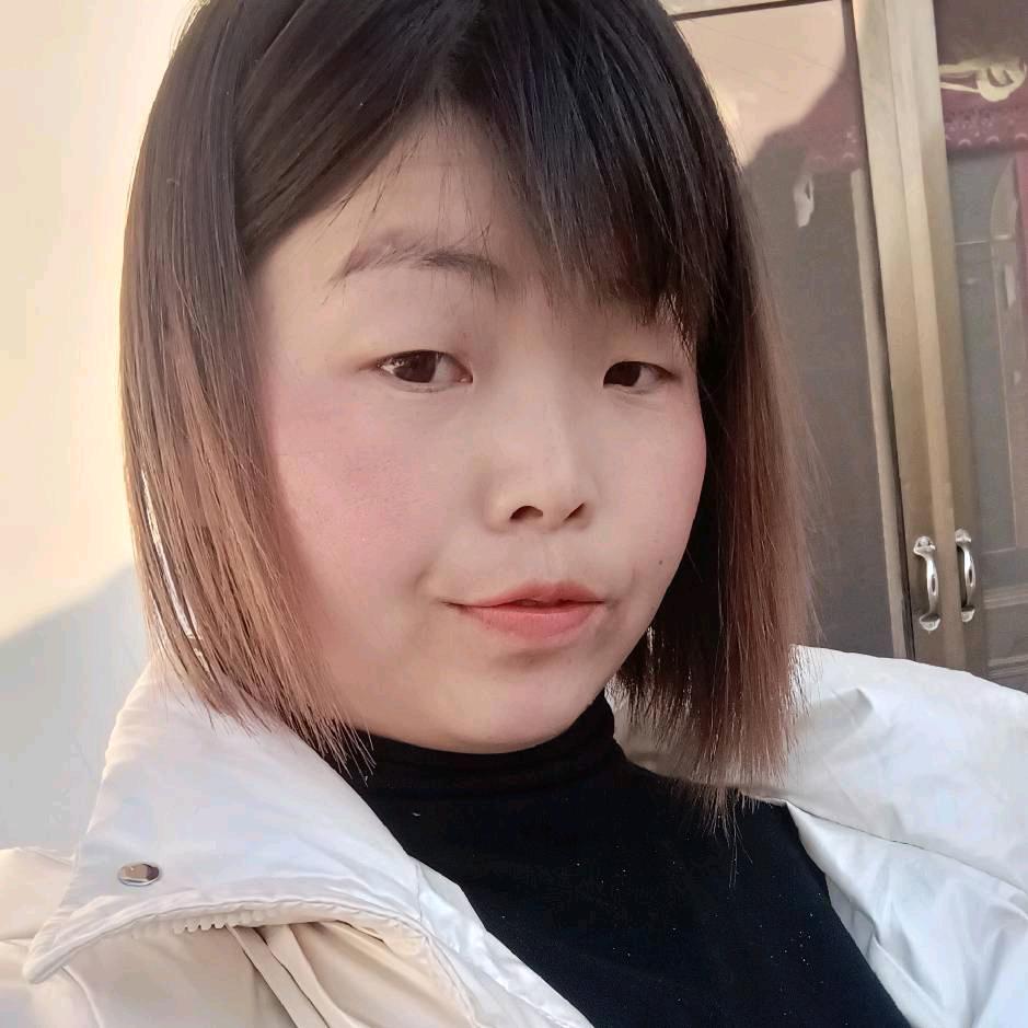 二妞 商品在橱窗