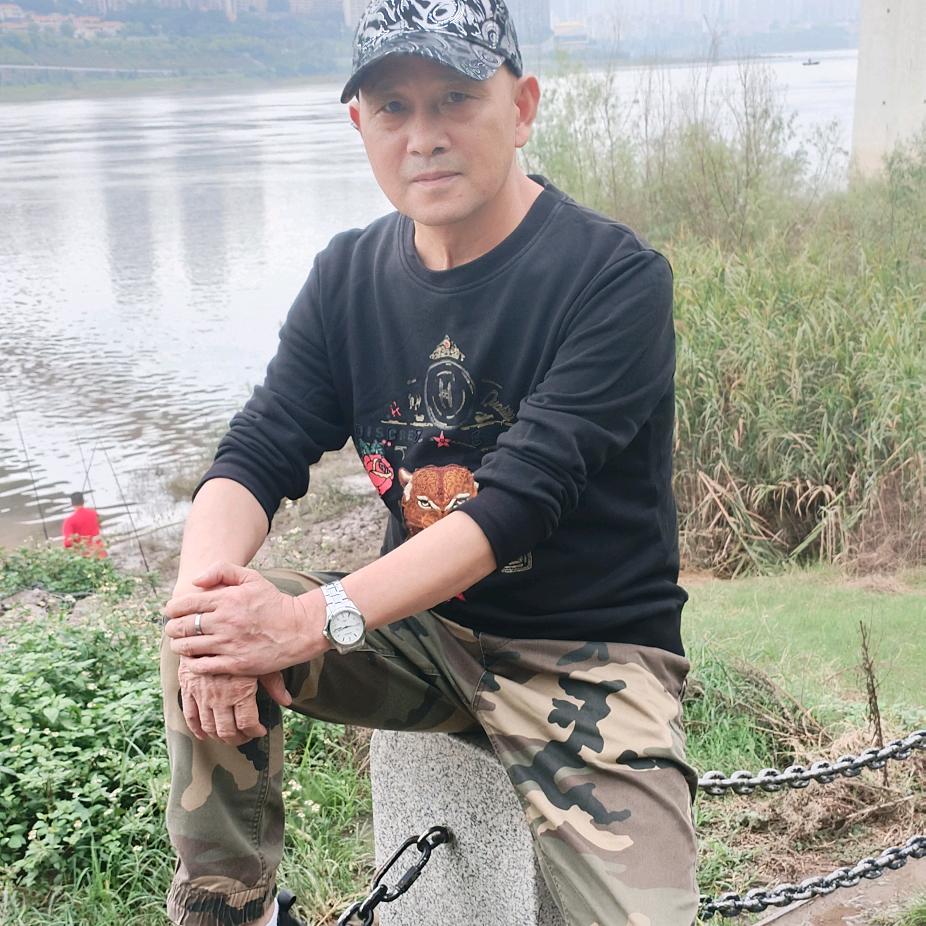 张三.8.30直播，唱歌聊天