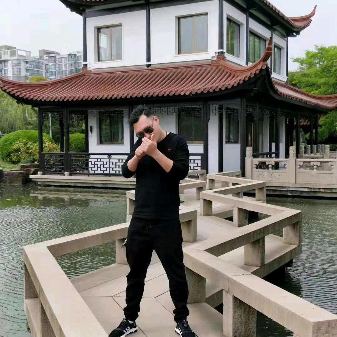 背后的温柔