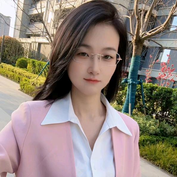 🌲李 松🌲腰 女@抖音