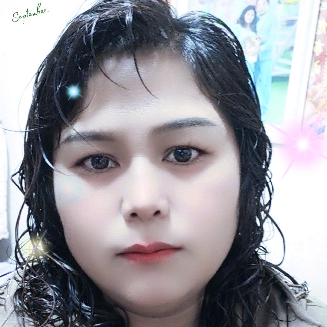 茶园里的女人