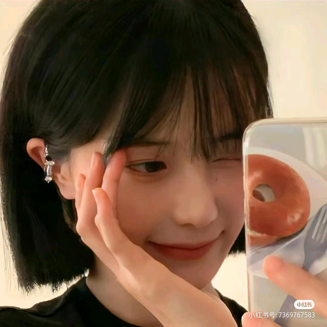 闪闪发光的安安