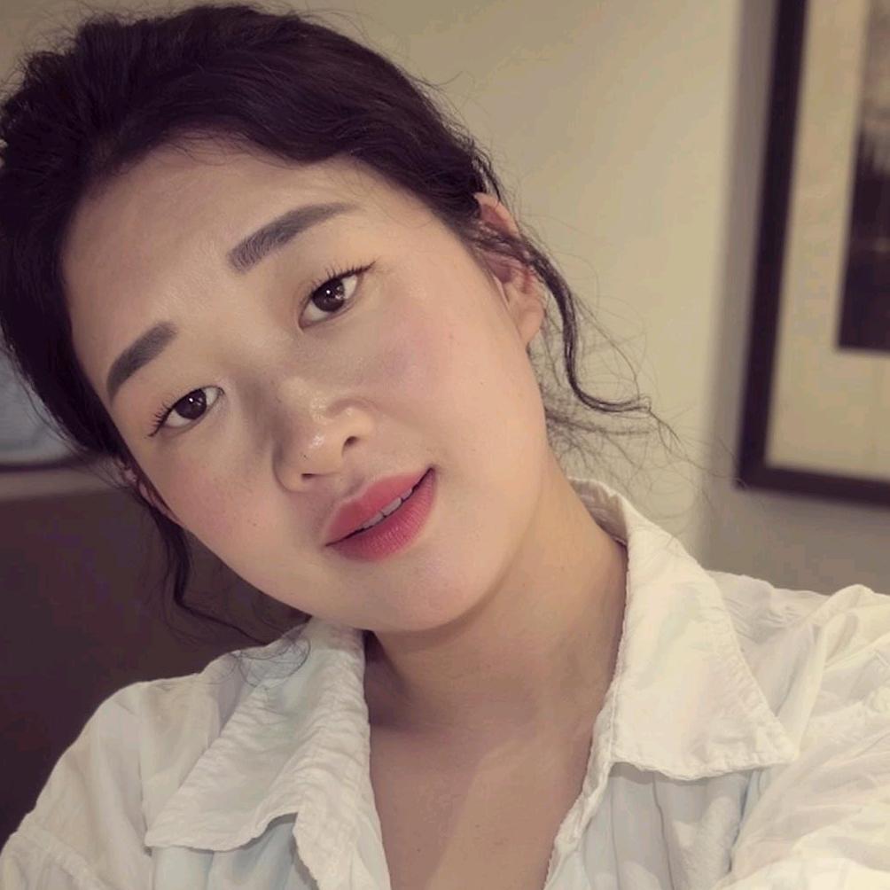 @.素颜也倾城