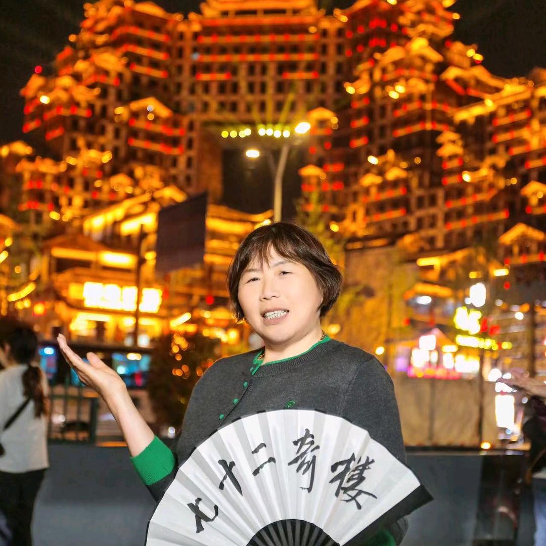玉兰花开