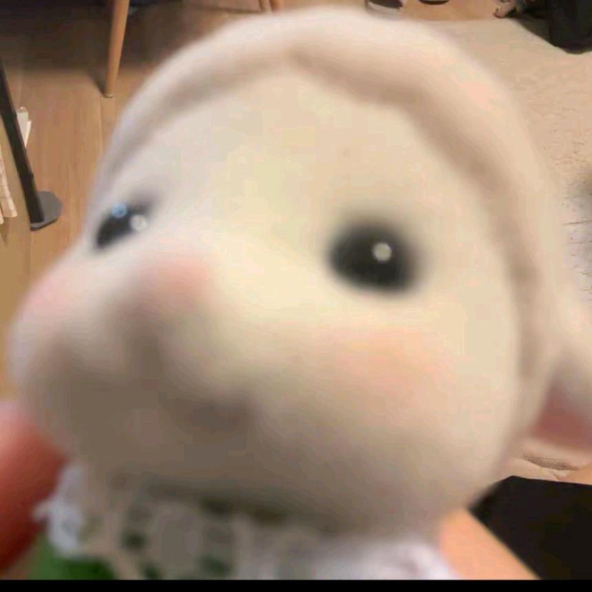 西伯利亚花果山在逃帅气阴暗男马楼