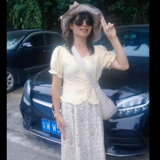 小小芳