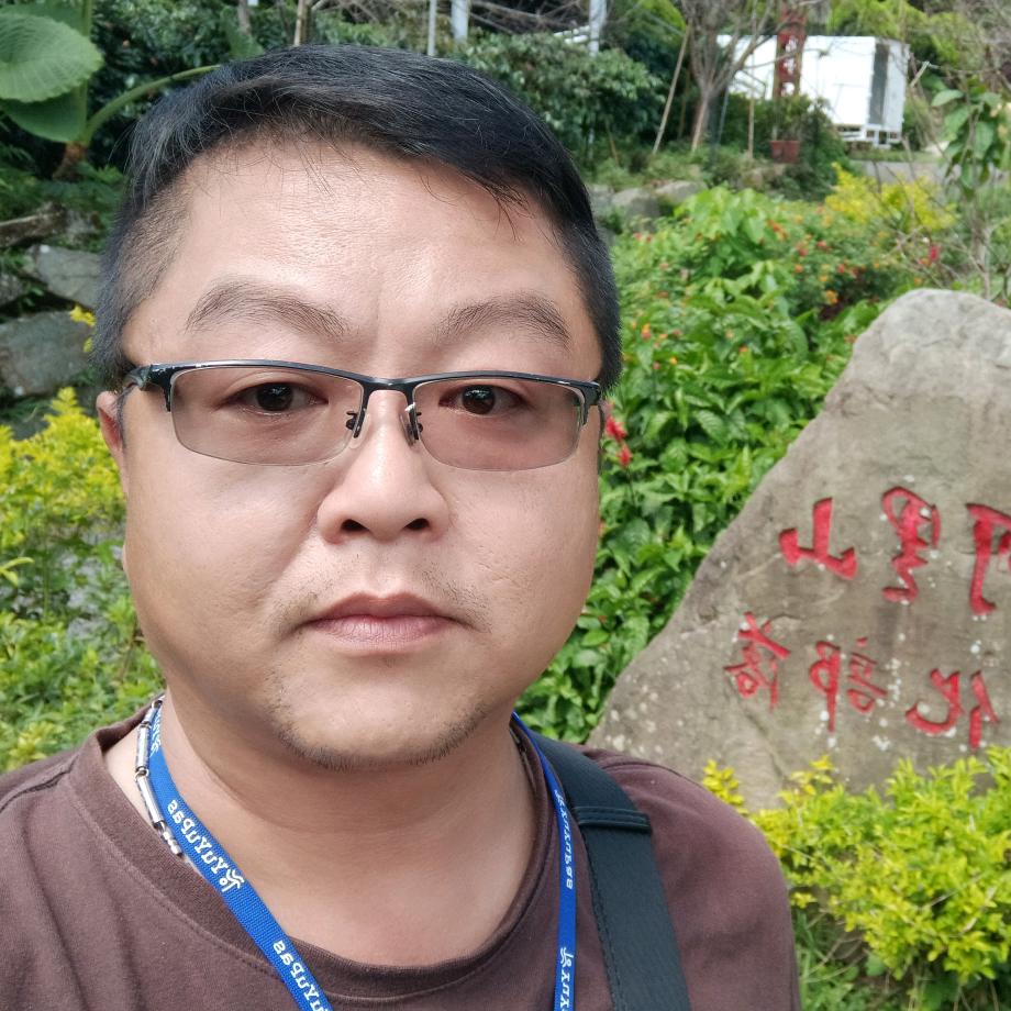 台灣霸氣當歸鳳梨大叔