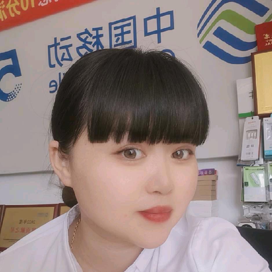 莉莉Li