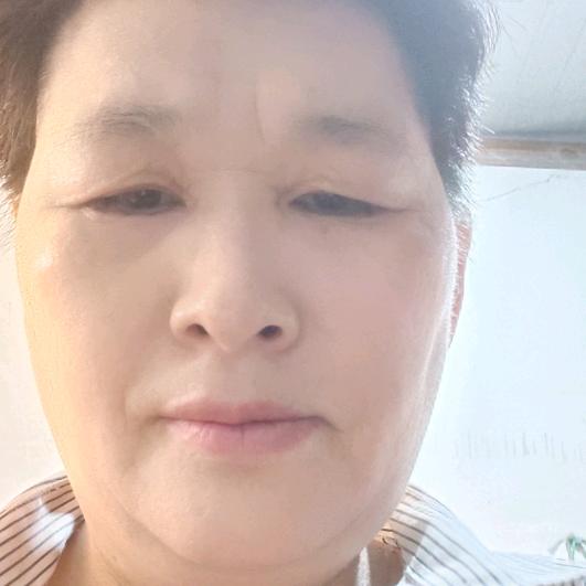 心中诺有桃花源，何处不是水云间