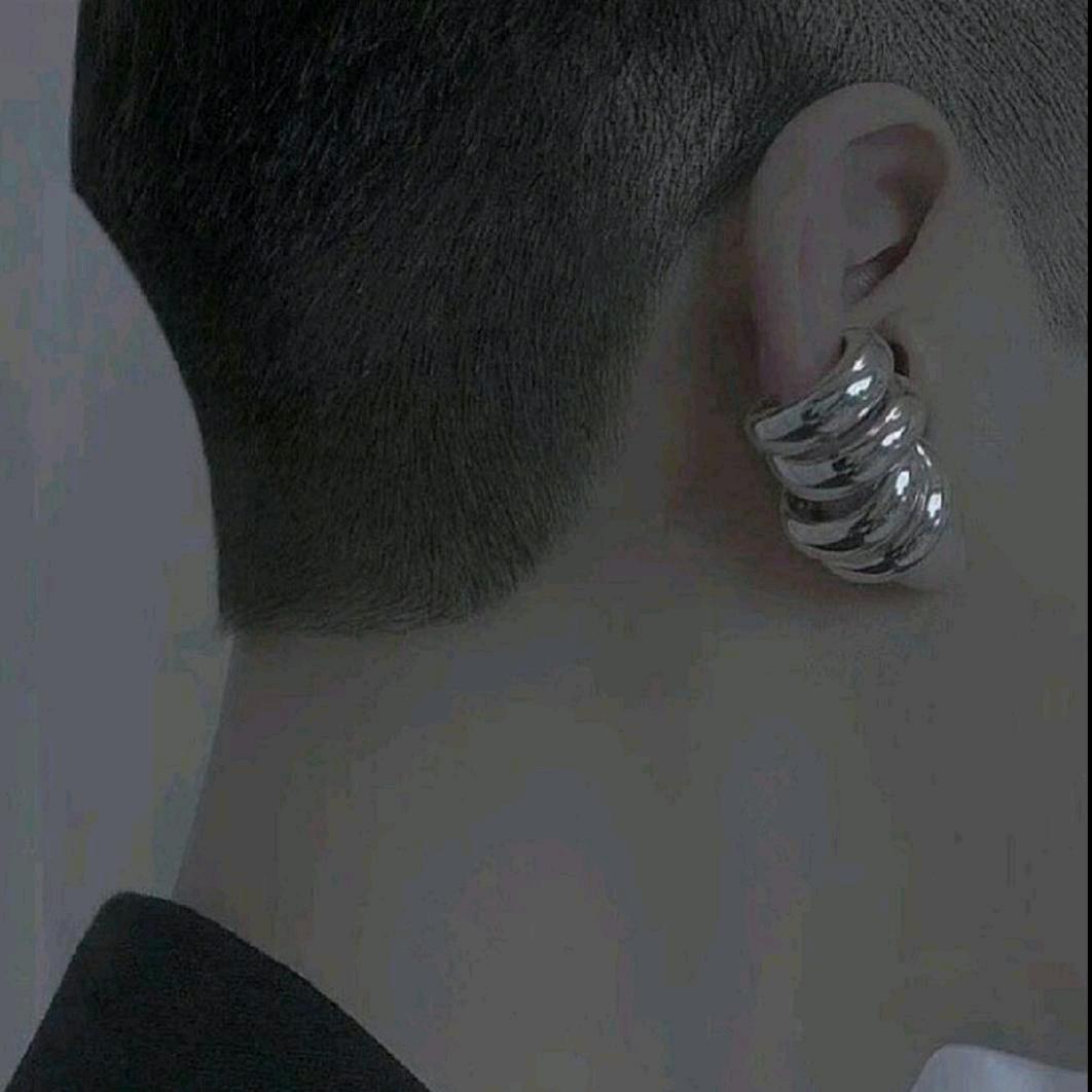 不服