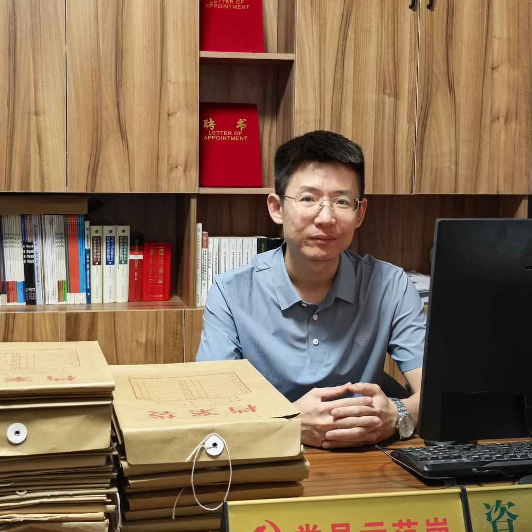 盘锦苏律师