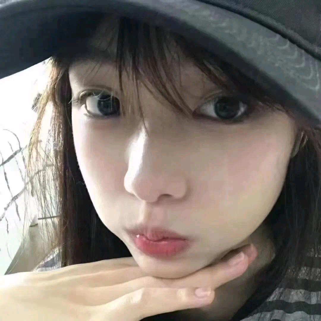 是欣欣吖