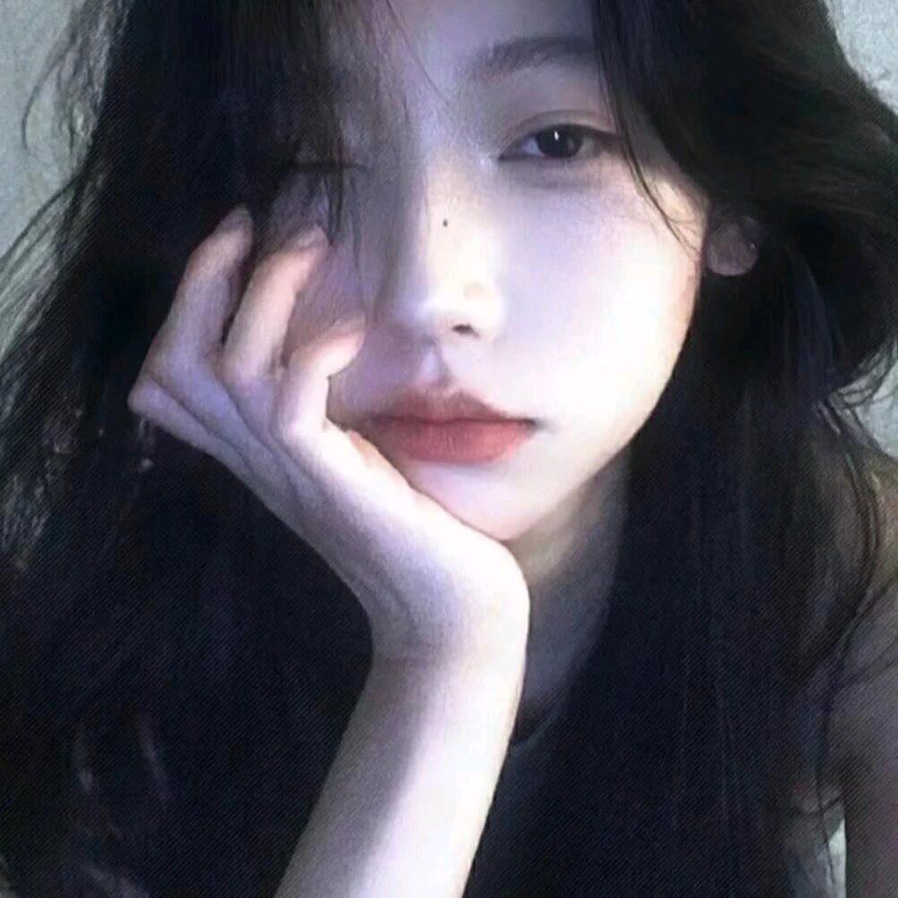 绾奈ᥫᩣ.