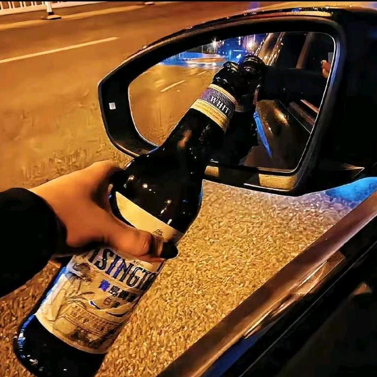 ❄️              ╲