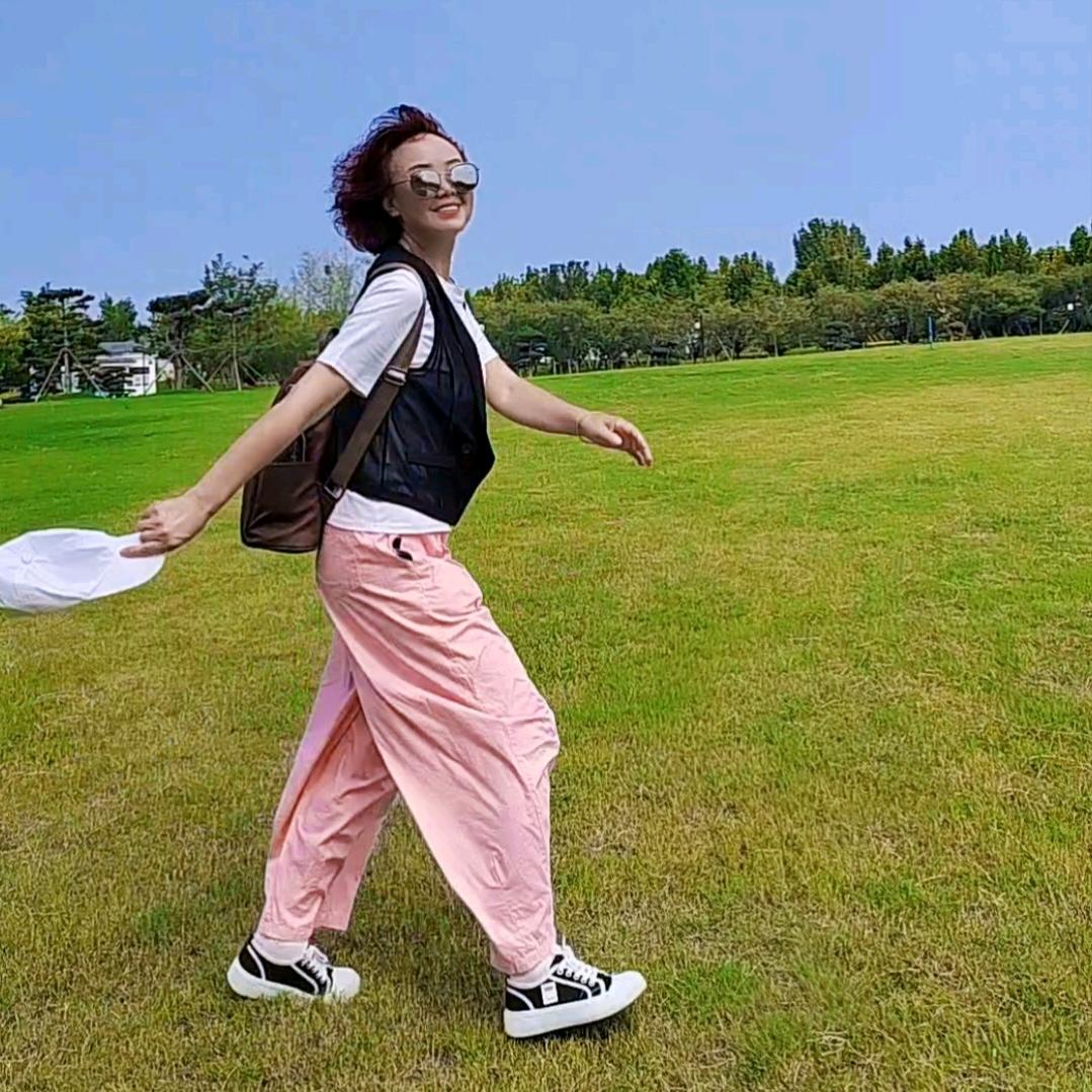 ☀️一米阳光☀️Claire