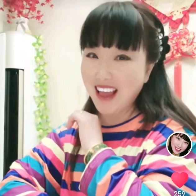 厨娘妹子家宴服务《细丫头》《好物在橱窗》