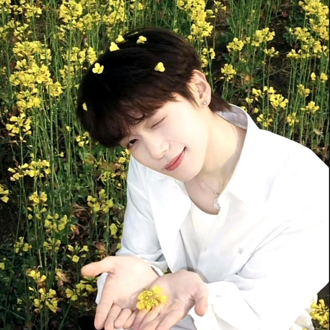 轷祁幻🌱⁷²³