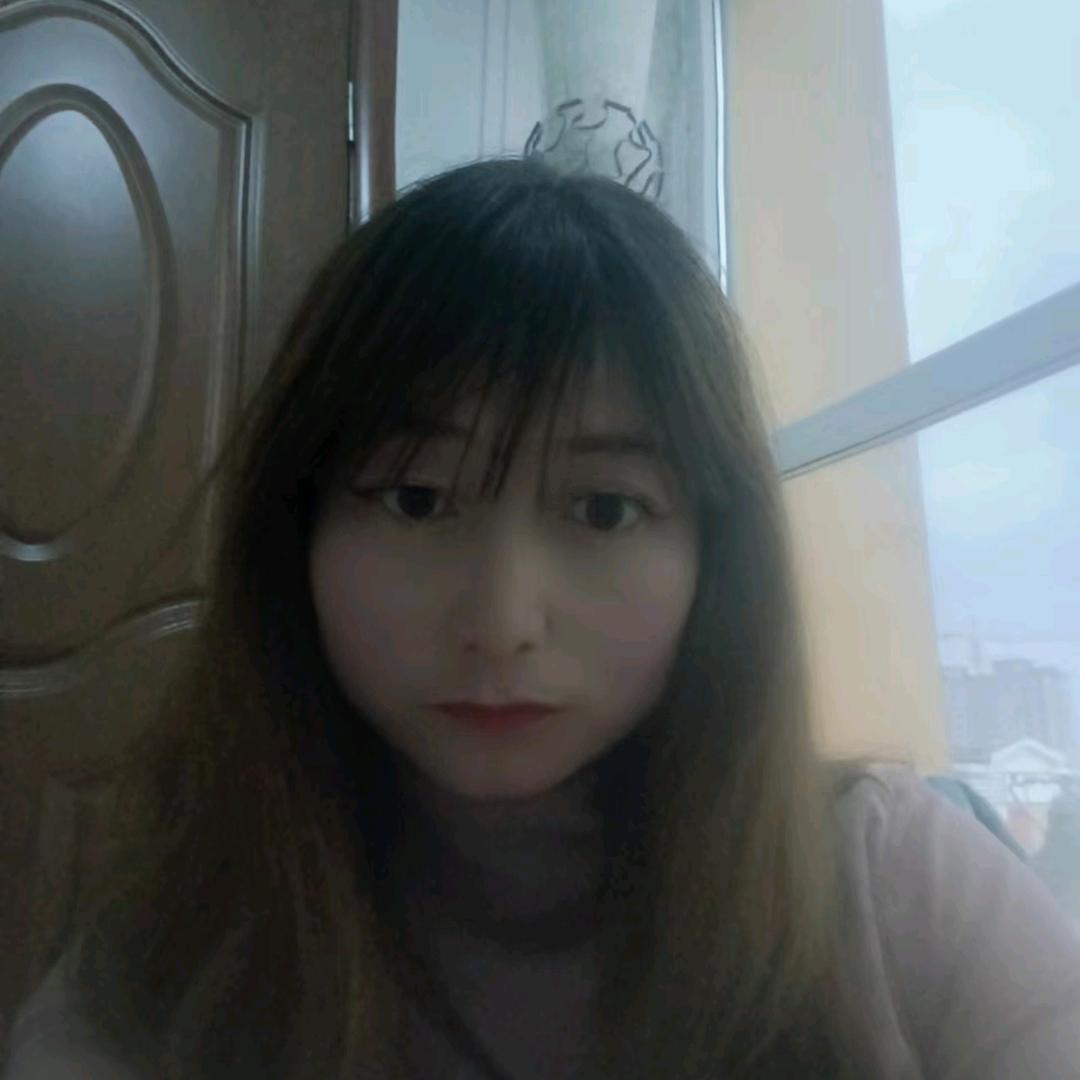 做家政的莉莉