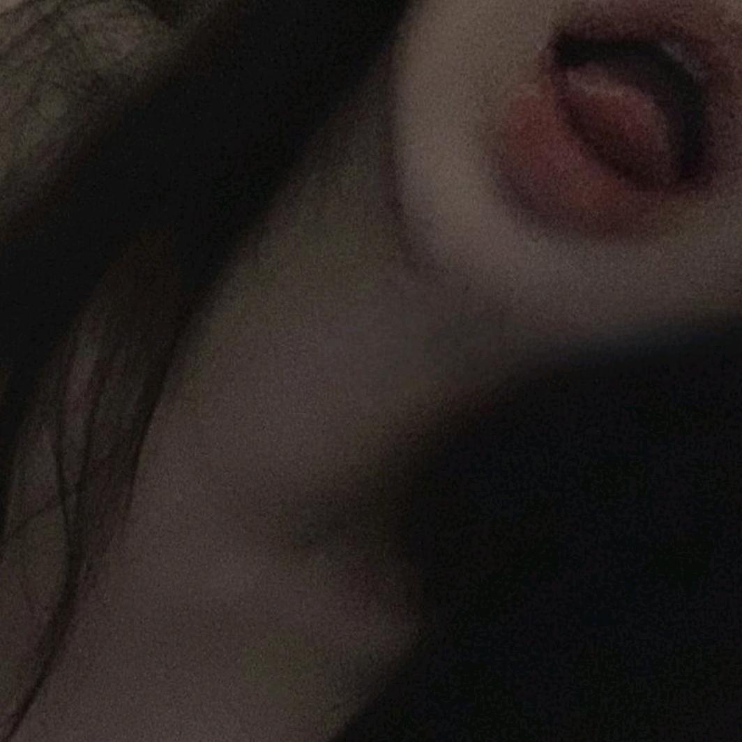 4399电竞母蟑螂
