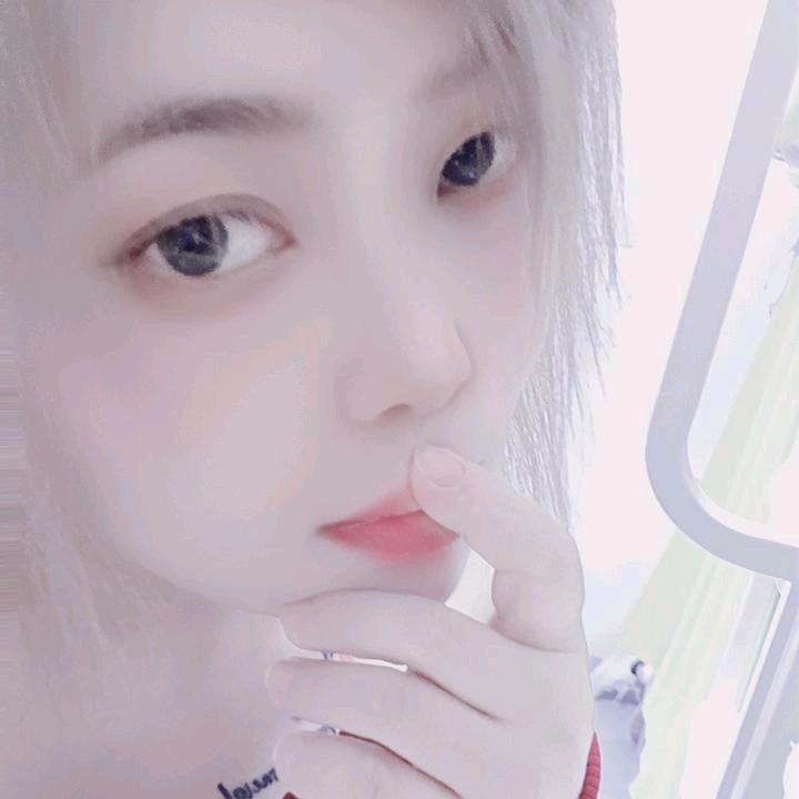 Lᵒᵛᵉᵧₒᵤ暖阳°◌ꦿ⁵²º҉