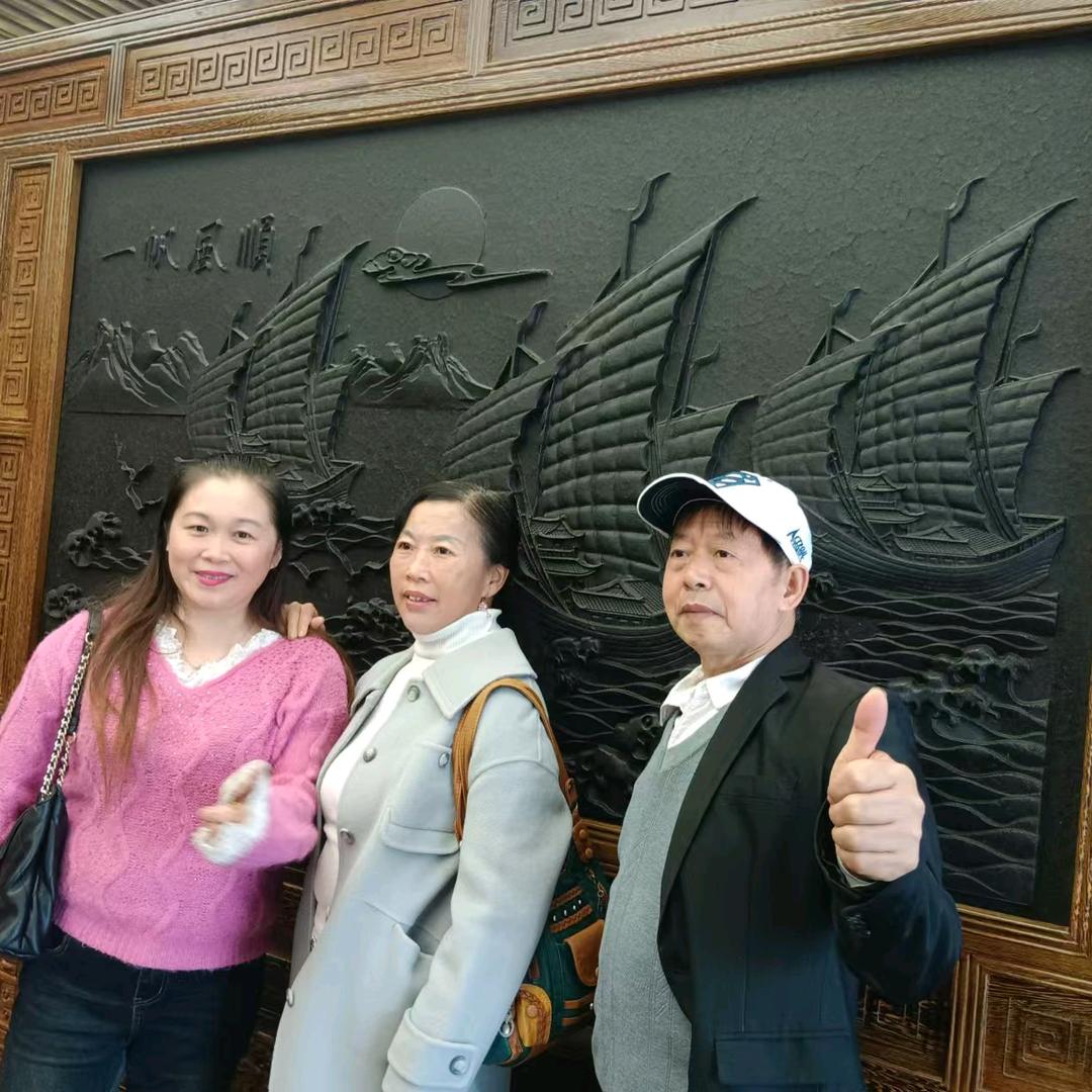 看不惯虚伪的人用户74279393340