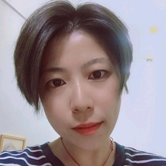 小笨爱写字（每天早上8点30左右开播）