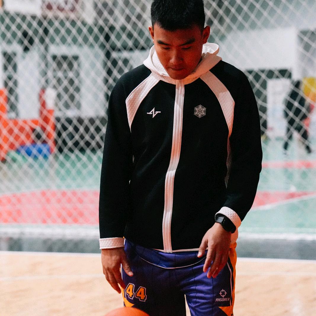 张亮🏀🏀