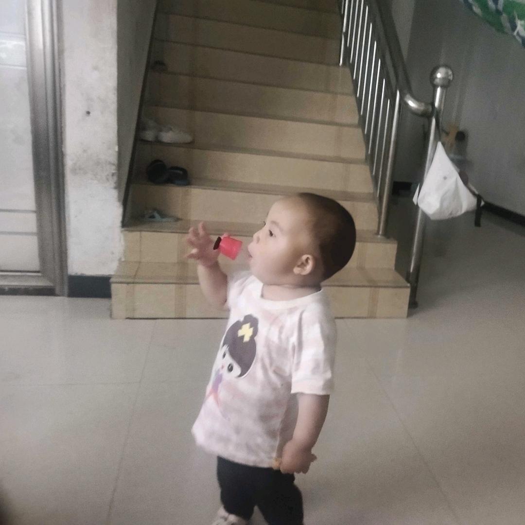 《黄》