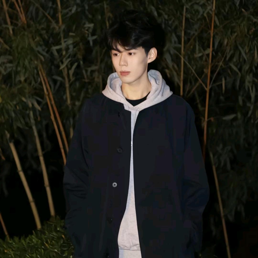 月洋